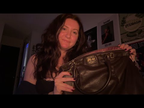 ASMR whats in my bag! 
