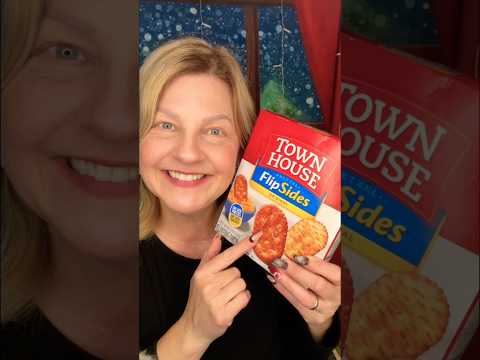 ASMR Trying Crunchy Treats 💕🌺 Tam’s ASMR #asmr #asmrcrunchy #asmreating ✨