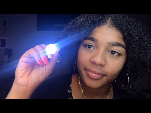 ASMR- Light Trigger Tests (VISUAL TRIGGERS | SHAPES & LETTERS) 🔦🤤