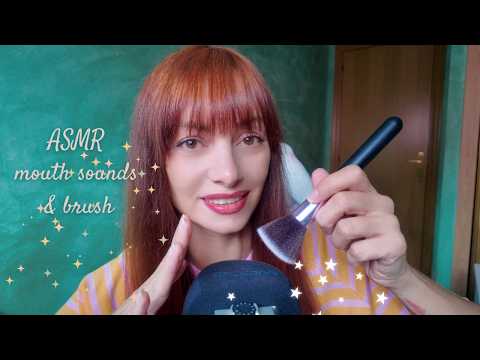 ASMR 10 MINUTOS con BROCHAS 💕🥰 (mouth sounds, susurros  y brushing)