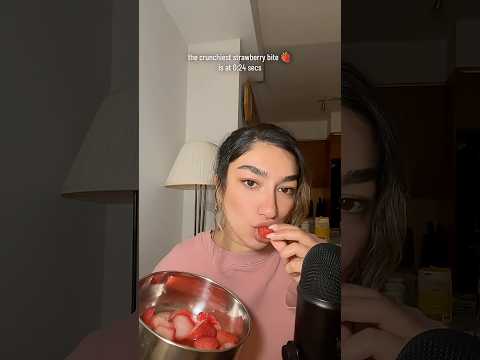 Frozen CRUNCHY strawberries 🍓 #asmr