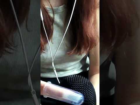 ASMR Silicone scratching mic #asmr #asmrvideo #scratch