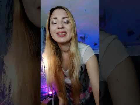 ASMR Hair Brushing & Floral Decoration #relax #visualtingle #tingles #mouthwhisper #goodnight #asmr