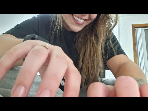 ASMR caseirinho| tapping na tela, scratching na cama e almofada, contagem regressiva e mouth sounds