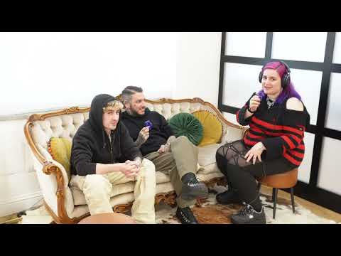 ASMR ITA (lo-fi)🔥✨Parliamo di...piercing! (Con AD Piercing)