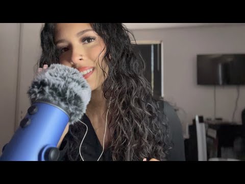 ASMR| tapping + chit chat rambles 💕