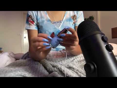 ASMR blue triggers 💙