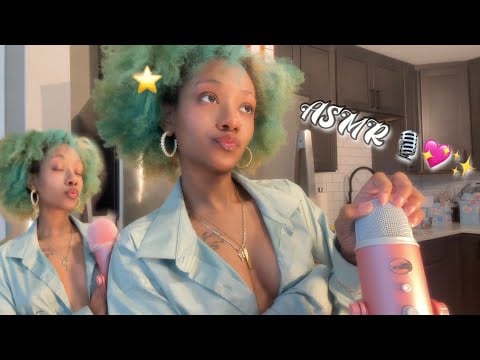 ASMR Kiss Sounds and Mic Scratching + Rubbing 🎙️💖💋