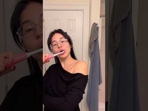The sounds of my night #asmr #vlog