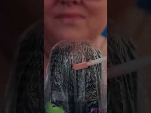 #asmr #tingles #josefinasmr #relax #sleep #asmrshorts  #viral #lipglossasmr #brainmassage #relaxing