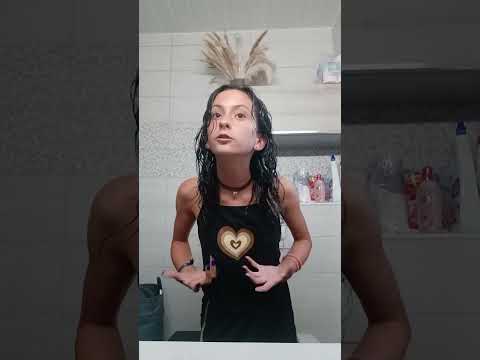 Routine cheveux bouclé #routine #cheveux #vidéo #viralvideo #moi #brune #fyp #fypviral 