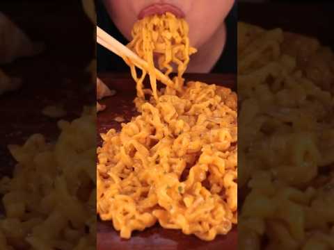 Cheesy Noodles #asmr #food #yummyfood #ramen