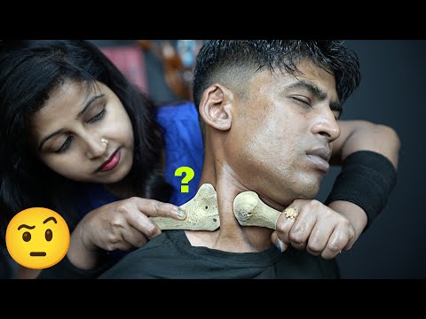 Lady Barber Doing Neck Massage With Bones | She Doing Also Neck Cracking | ASMR Therapy