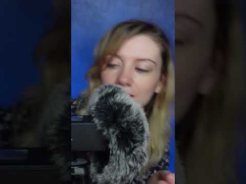 ASMR - Pinch and Pluck