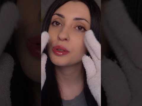 Caricias cosquillosas para dormir✨ #asmr #asmrsounds #asmrvideo #relax #care #tingles #shorts #love
