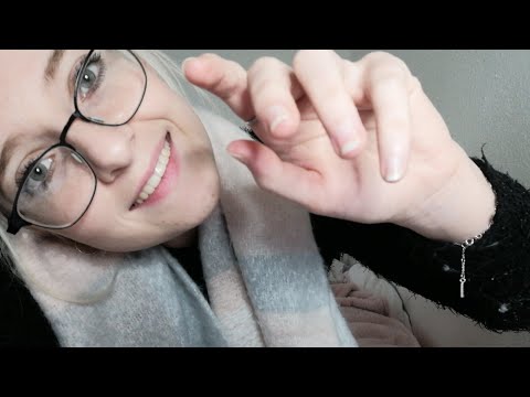 ASMR camera tapping / tapping on your face