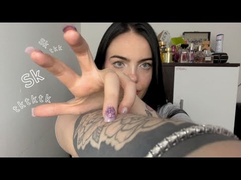 ASMR - Hand Walkies & Spt Painting + (sk, tk, kk sounds) #spitpainting #mouthsounds #asmrsleep