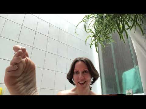 ASMR FOOT bathtime & hanging out together :)