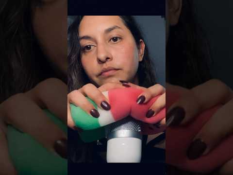 🧽🍉 en tu carita !! #asmr #asmrsounds #mouthsounds #asmrcommunity