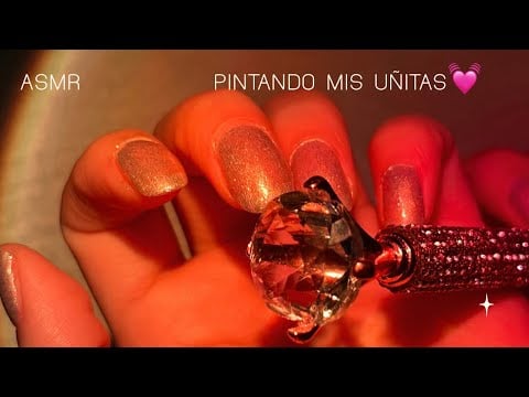 ASMR | Pintando mis uñitas + susurros relajantes | Andrea ASMR 🦋💓