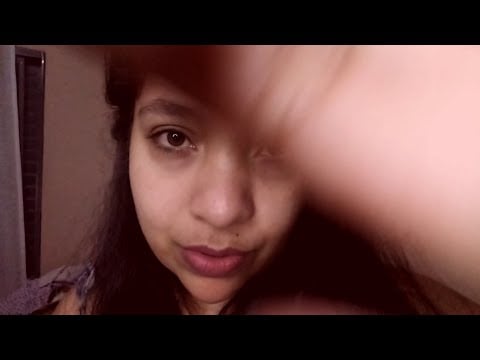 ASMR TE MAQUIANDO APENAS COM MEUS DEDOS (Batidinhas de dedos na sua tela)