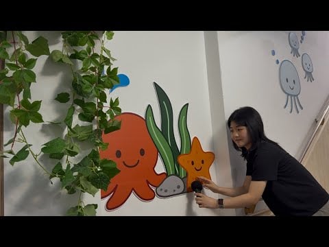 ASMR IN PUBLIC ( Museum for kids 🐨🌺🌳 ) 100+ tapping, scratching 🙊