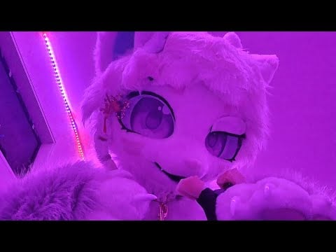 [FURRY ASMR] Crispy chomps and noms