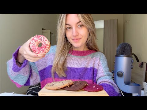 EATING COOKIES 🍩 donut + crumble cookies (muckbang asmr ita)