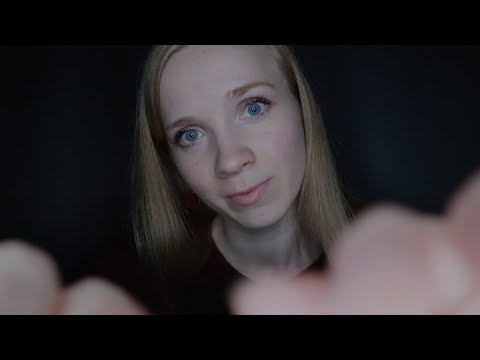 ТОЧЕЧНЫЙ МАССАЖ ЛИЦА. Прикосновения к камере. Тихий голос АСМР//ASMR SPA FACE MASSAGE