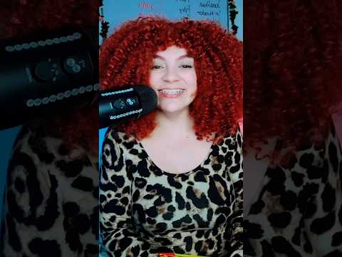 ASMR| me dan esto por mi cumple en vivo #asmr #asmrenespañol #yesasmr