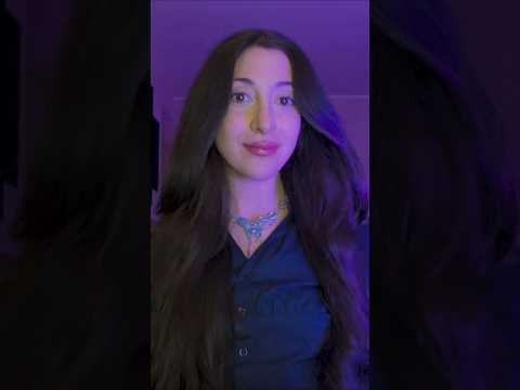ASMR Sciogliamo la mia treccia insieme 💕 #relax #hair #whispering #kikiasmr #shortvideo #shortasmr