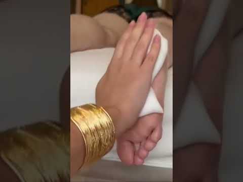 #ASMR #FootASMR #FootMassage #RelaxingSounds #SatisfyingASMR #Tingles #SoftSounds #FootCare