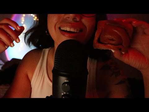 ASMR comiendo roles de canela *sin hablar*