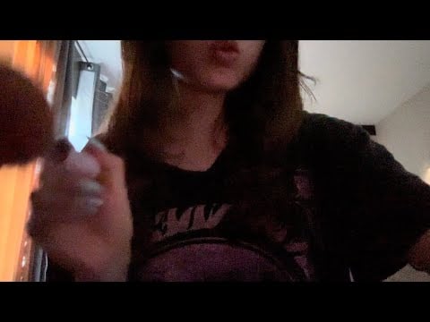 ASMR | 1 min lofi tapping + mouth sounds