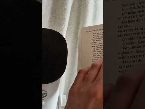 ASMR Tapping mit Buch Faust (4K) #asmr #literatur #faust #shorts