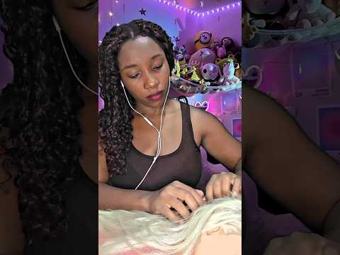 ASMR AMIGA TIRA PIOLHOS DO SEU CABELO #asmr #shorts #piolho #shortvideo
