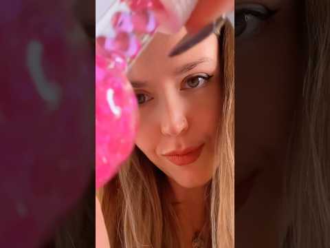 ASMR: ¿Puedo refrescar tu carita? 🥰