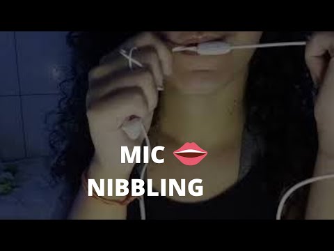 MIC NIBBLING l FONE DE OUVIDO NA BOCA / Caseirinho/ ASMR DOS INSCRITOS DE AGOSTO