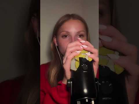 This sounds SO GOOD on the microphone 🤩 #asmr #asmrvideo #explore