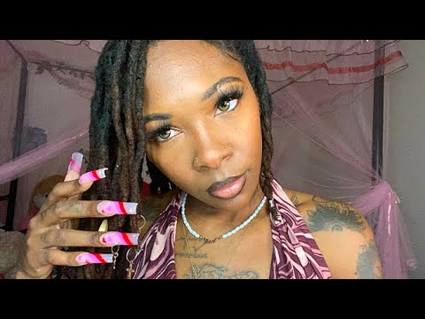 ASMR| Extremely Weird, Awkward Girl Draws Hearts On Your Face 💕💕💕🤓