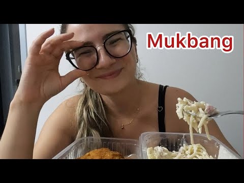 MUKBANG COMENDO MACARRÃO E BIFE #mukbang #mukbangbrasil