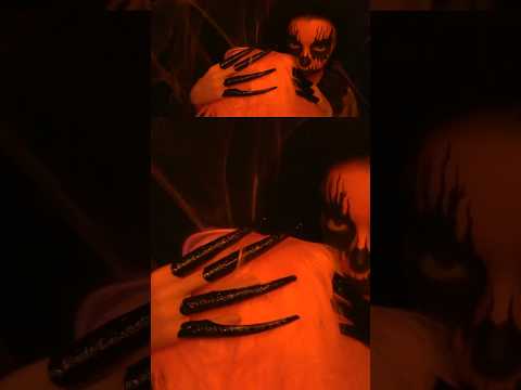 Jack O’ Lantern ASMR 🎃 Creepy Fall Breeze & Tingles in the Dark 🕯️