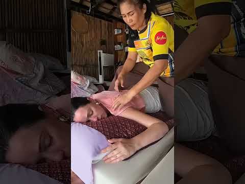 Increíble masaje con sonidos del mar 🌊 en #Thailandia 🇹🇭 #massage #relajacion #travel #bodymassage