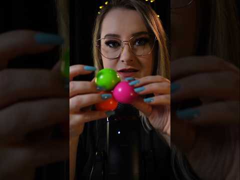 Essas bolinhas anti stress são muito satisfatórias 🥰 | #asmr #asmrvideo #fidgettoys