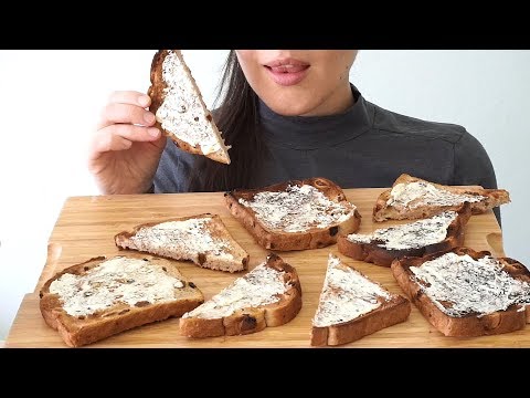 ASMR Eating Sounds: Raisin Toast & Tea (No Talking)