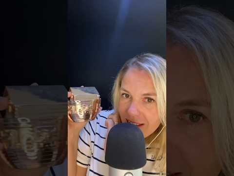 ASMR FR / Des triggers de couleur dorée #asmrfr #shortsasmr #asmr