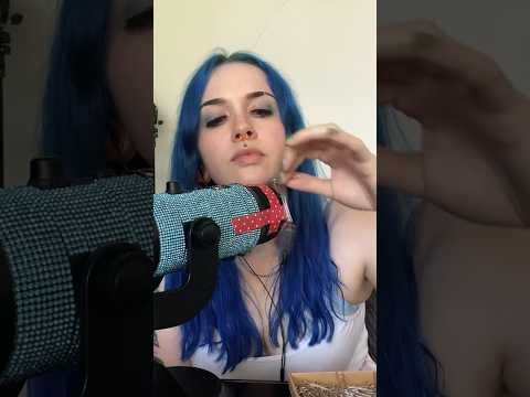 paper clips 🤔 #asmr #asmrtape #micscratching #shorts