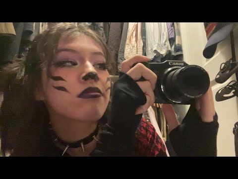 roxanne wolf photographs you (asmr)