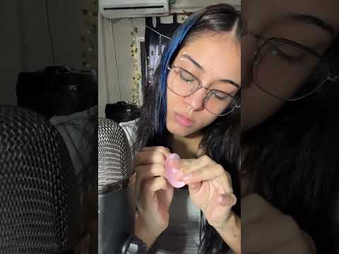 ASMR PONIENDOME UÑAS