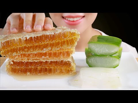 ASMR Frozen Honeycomb and Frozen Aloe Vera Eating Sounds | MINEE EATS